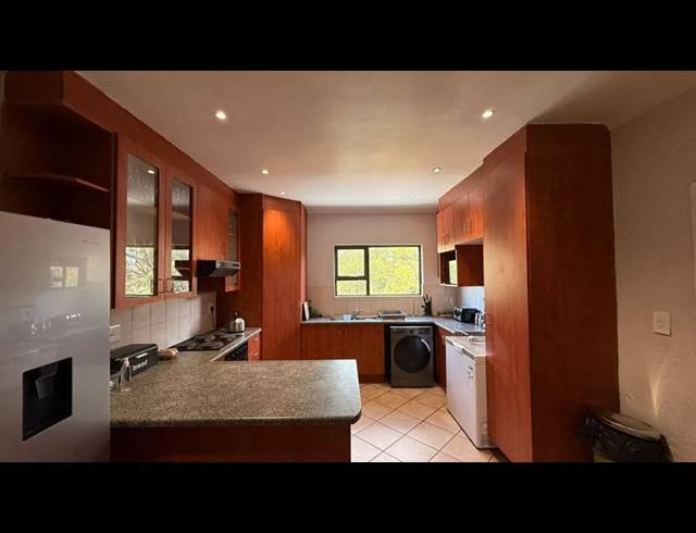 2 BEDROOM PROPERTY TO RENT IN PAULSHOF